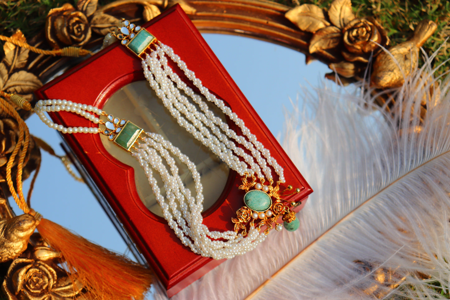 Gleam Necklace